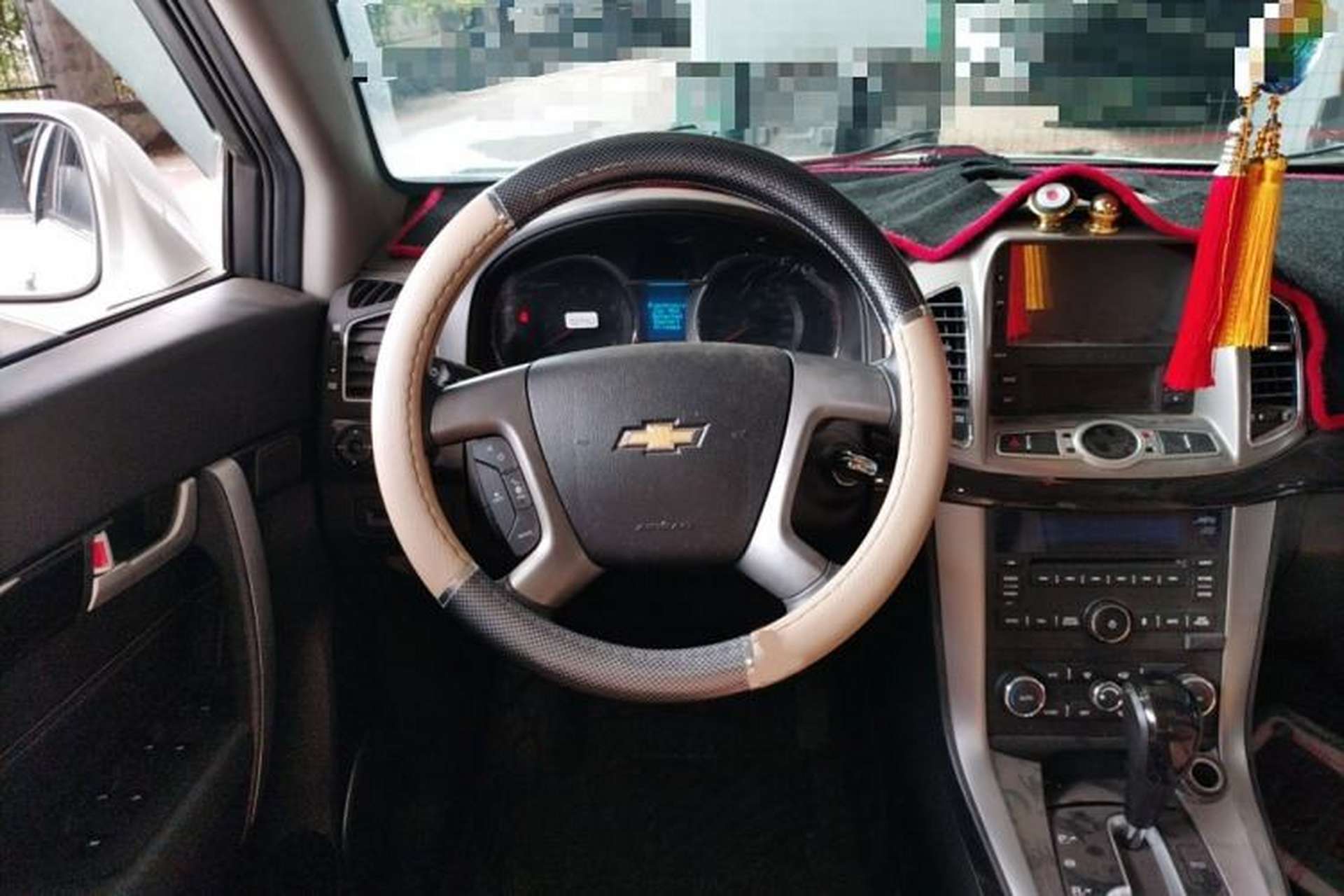 Used Chevrolet Captiva 2017 2.4L Two-Wheel Drive Luxury Edition 7 Seats Steering Wheel