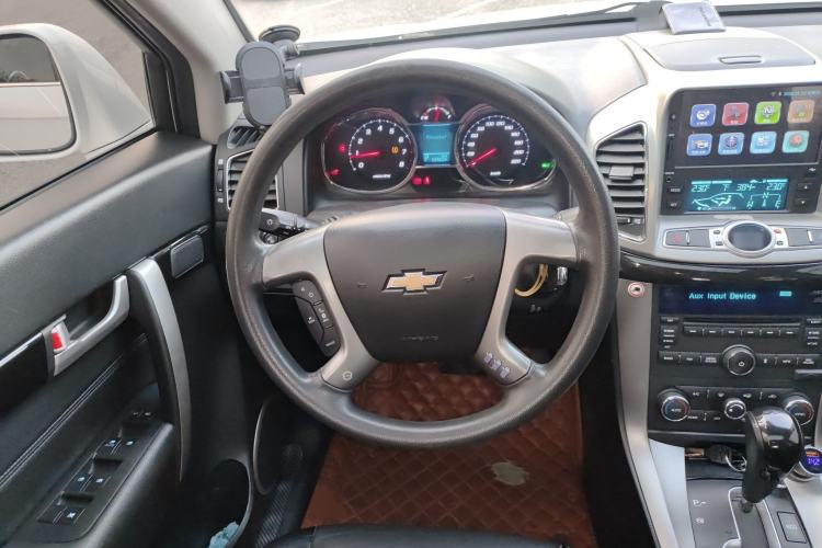 Used Chevrolet Captiva 2017 2.4L Two-Wheel Drive Luxury Edition 7 Seats Steering Wheel