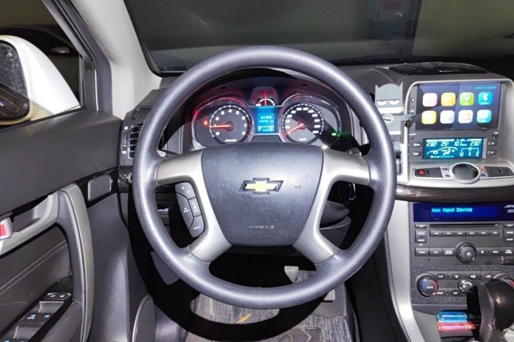 Used Chevrolet Captiva 2017 2.4L Two-Wheel Drive Luxury Edition 7 Seats Steering Wheel