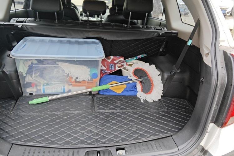 Used Chevrolet Captiva 2017 2.4L 4x4 Flagship Edition 7-Seater Trunk