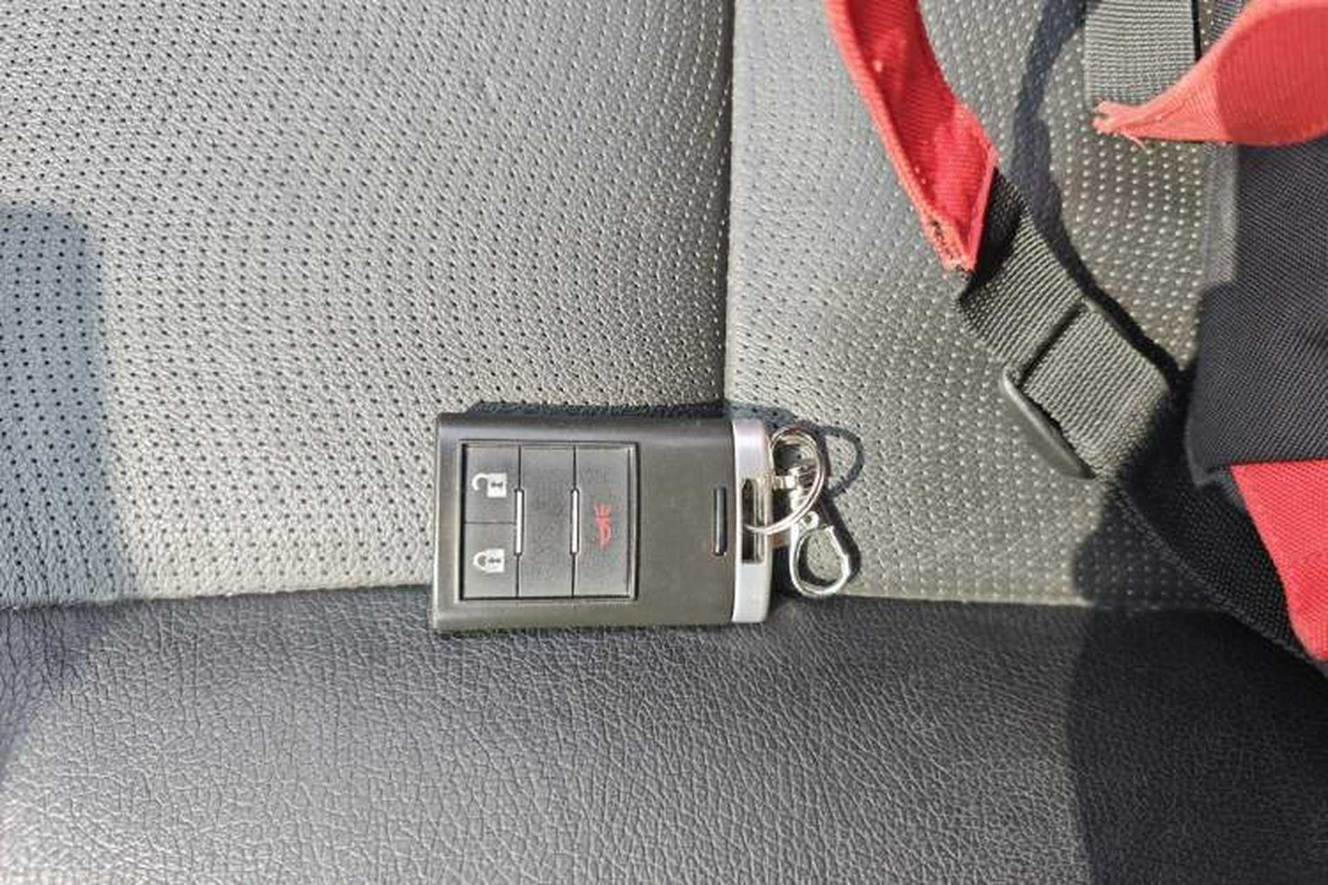 Used Chevrolet Captiva 2017 2.4L Two-Wheel Drive Luxury Edition 7 Seats Vehicle Key