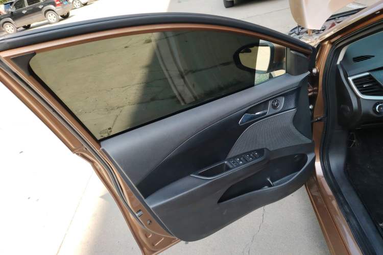 Used Chevrolet Cavalier 2016 1.5L Automatic Enjoyment Edition Left Front Door Interior