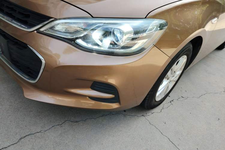 Used Chevrolet Cavalier 2016 1.5L Automatic Enjoyment Edition Left Front Headlight