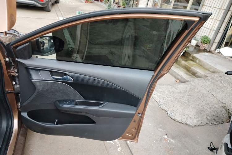 Used Chevrolet Cavalier 2016 1.5L Automatic Enjoyment Edition Right Front Door Interior