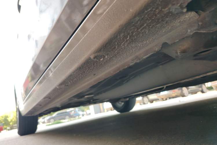 Used Chevrolet Cavalier 2016 1.5L Automatic Enjoyment Edition Right Side Sill