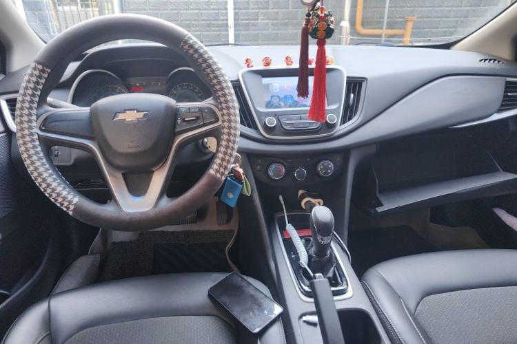 Used Chevrolet Cavalier 2016 1.5L Automatic Xinyue Edition Center Console