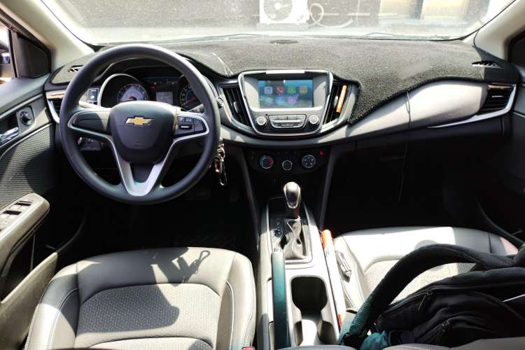 Used Chevrolet Cavalier 2016 1.5L Automatic Xinyue Edition Center Console