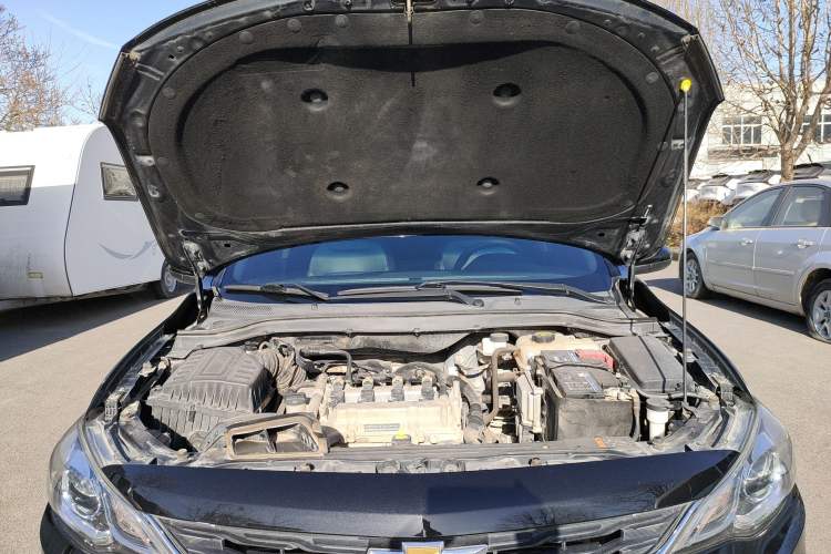 Used Chevrolet Cavalier 2016 1.5L Manual Xinyue Edition Engine Bay