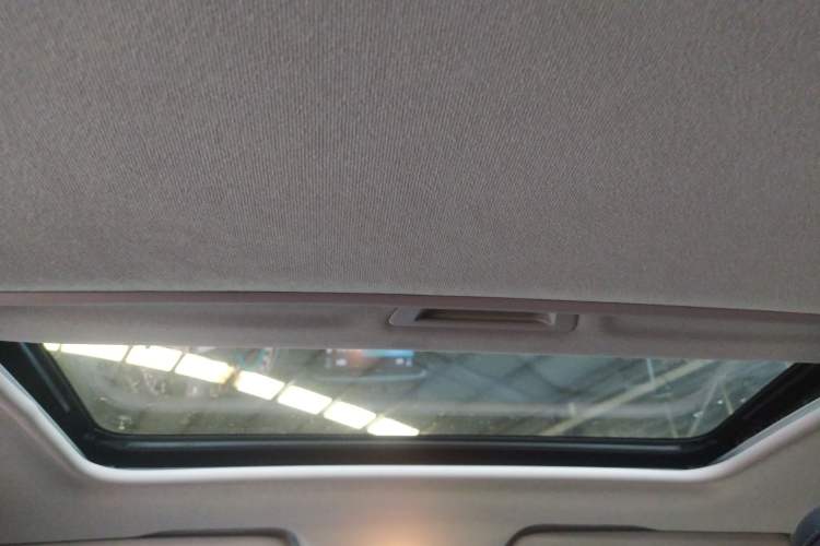 Used Chevrolet Cavalier 2016 1.5L Manual Xinyue Edition Headliner