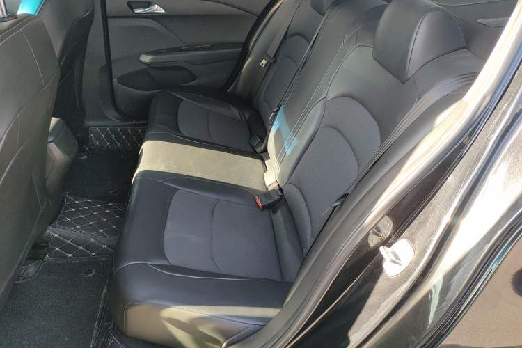 Used Chevrolet Cavalier 2016 1.5L Manual Xinyue Edition Left Rear Seat