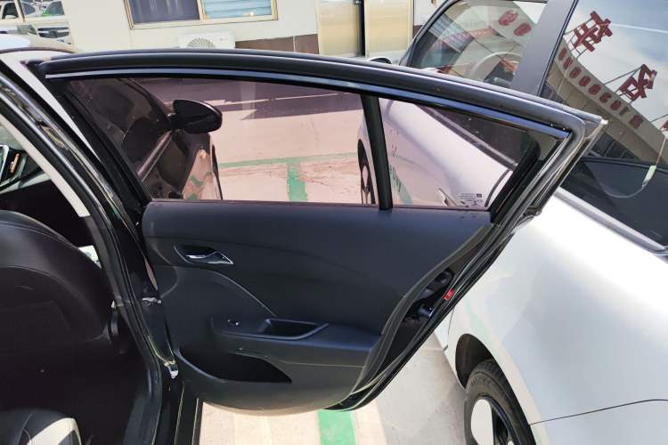 Used Chevrolet Cavalier 2016 1.5L Automatic Xinyue Edition Right Rear Door Interior