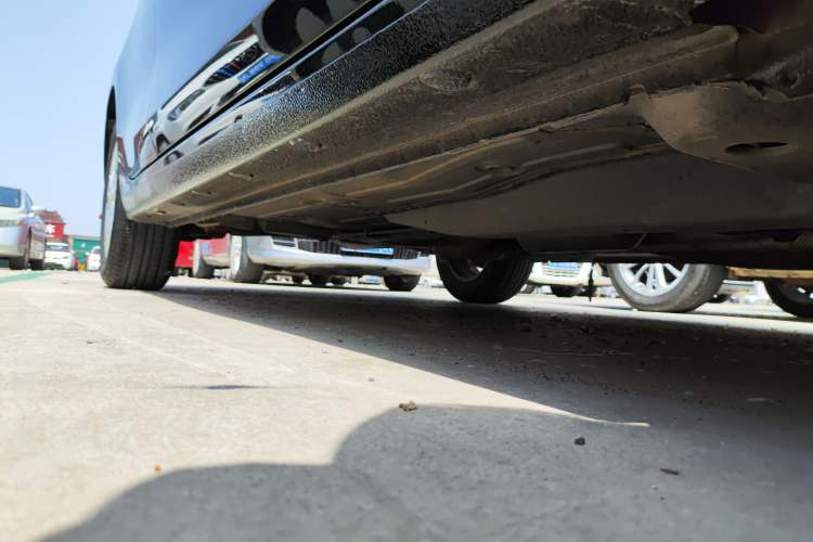 Used Chevrolet Cavalier 2016 1.5L Automatic Xinyue Edition Right Side Sill