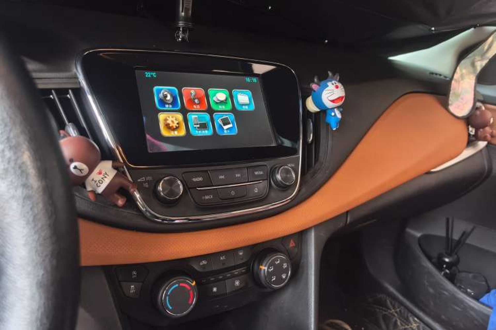 Used Chevrolet Cavalier 2016 1.5L Automatic Xinsong Edition Audio And AC Panel