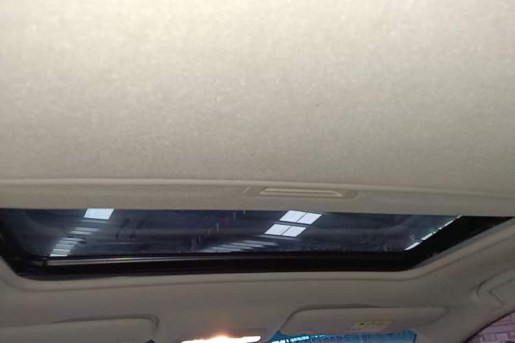 Used Chevrolet Cavalier 2016 1.5L Automatic Xinyue Edition Headliner