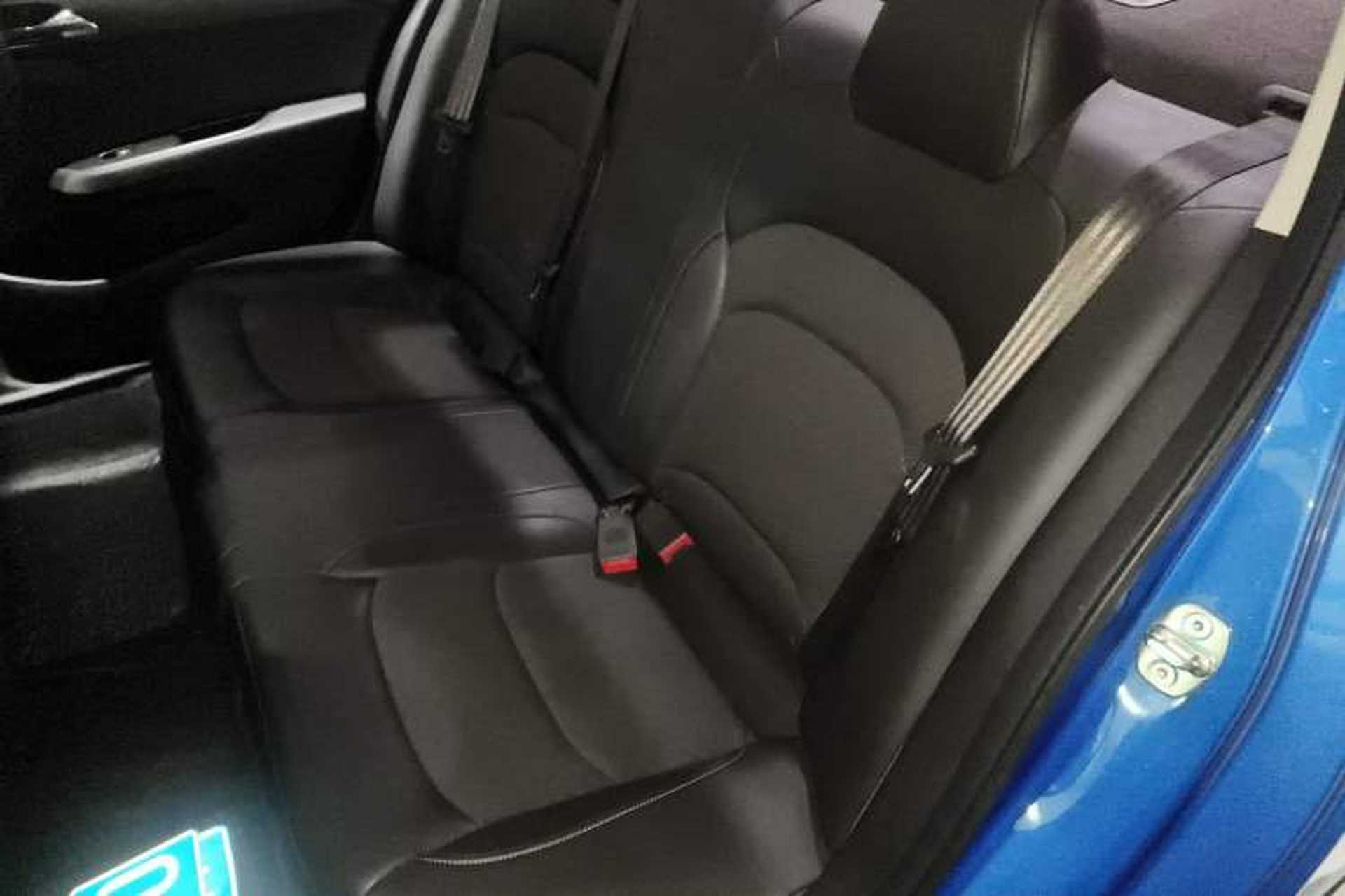 Used Chevrolet Cavalier 2016 1.5L Automatic Xinyue Edition Interior 4