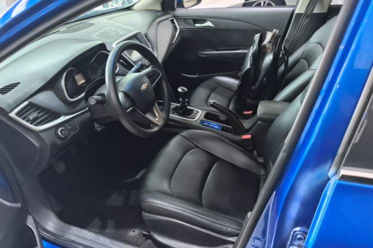 Used Chevrolet Cavalier 2016 1.5L Manual Xinyue Edition Left Front Seat