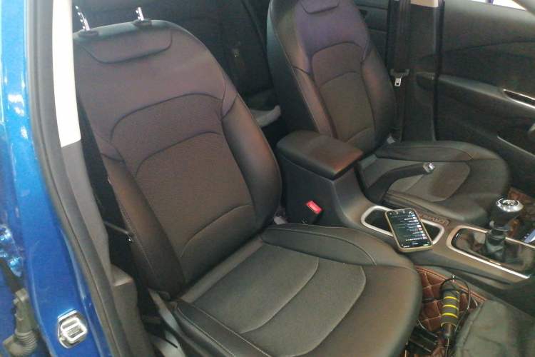 Used Chevrolet Cavalier 2016 1.5L Manual Xinyue Edition Right Front Seat