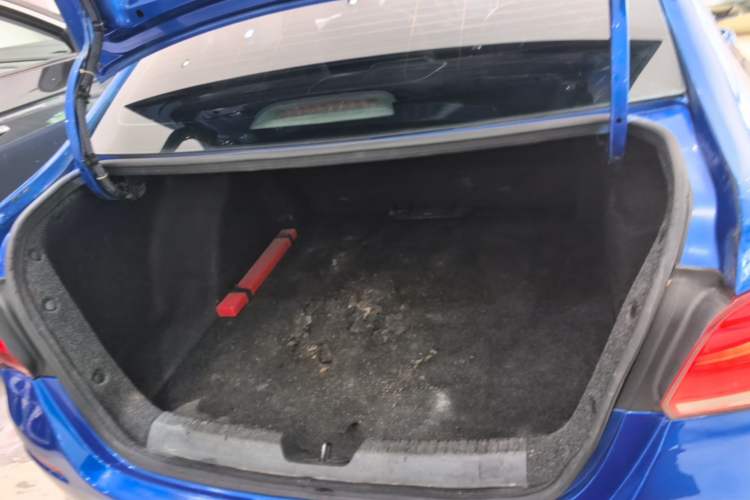 Used Chevrolet Cavalier 2016 1.5L Manual Xinyue Edition Trunk