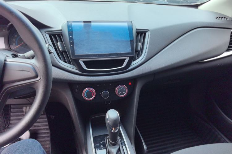 Used Chevrolet Cavalier 2016 1.5L Automatic Enjoyment Edition Audio And AC Panel