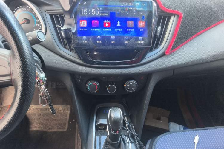 Used Chevrolet Cavalier 2016 1.5L Automatic Enjoyment Edition Audio And AC Panel