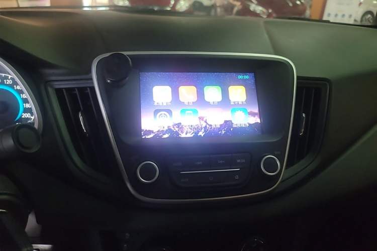 Used Chevrolet Cavalier 2016 1.5L Automatic Xinyue Edition Audio And AC Panel