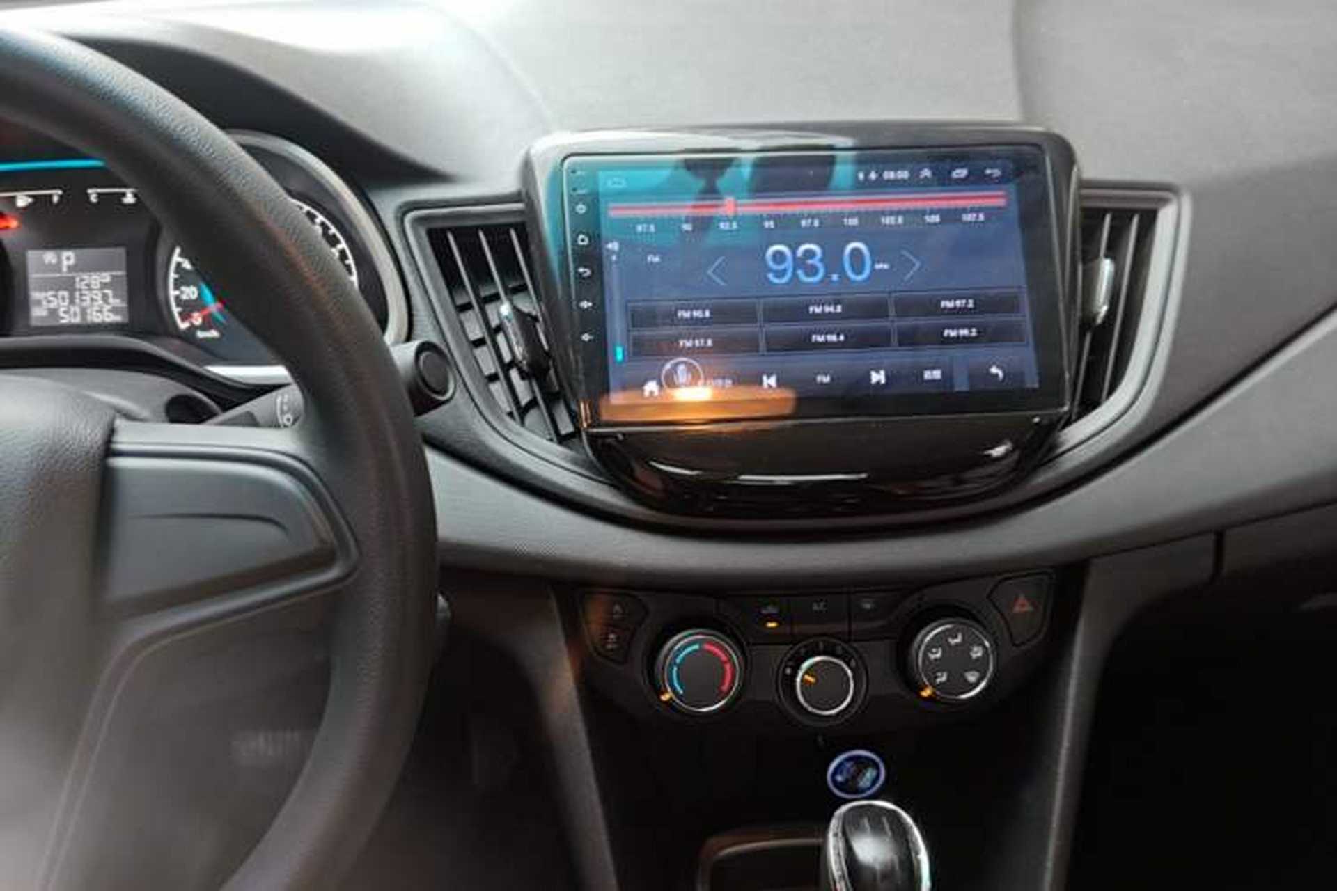 Used Chevrolet Cavalier 2016 1.5L Automatic Enjoyment Edition Audio And AC Panel