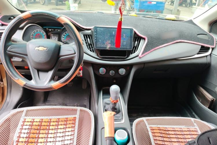 Used Chevrolet Cavalier 2016 1.5L Manual Enjoyment Edition Center Console