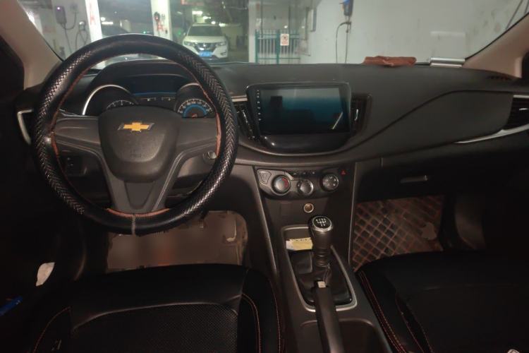 Used Chevrolet Cavalier 2016 1.5L Manual Enjoyment Edition Center Console