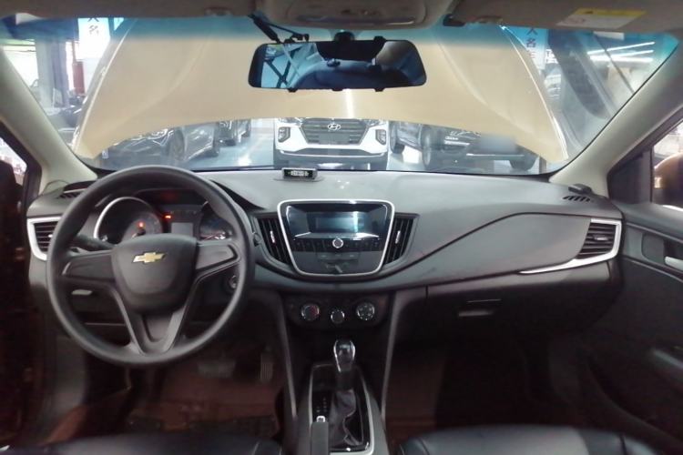 Used Chevrolet Cavalier 2016 1.5L Automatic Enjoyment Edition Center Console