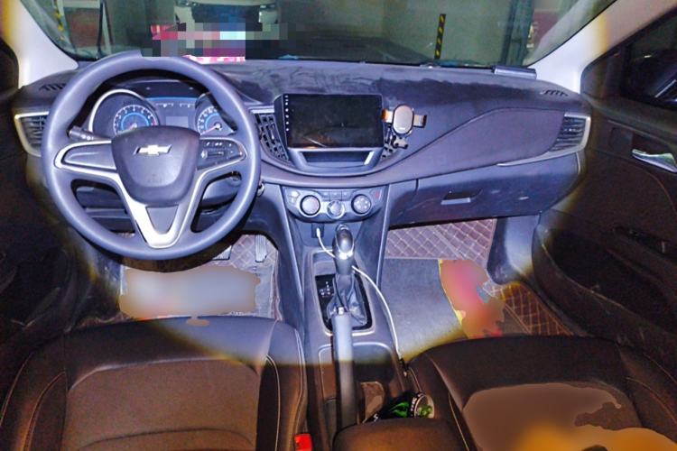 Used Chevrolet Cavalier 2016 1.5L Automatic Xinyue Edition Center Console