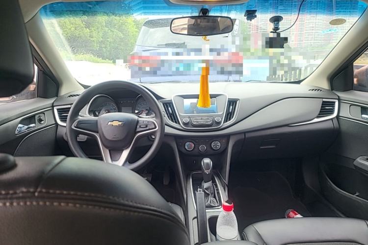 Used Chevrolet Cavalier 2016 1.5L Automatic Xinyue Edition Center Console