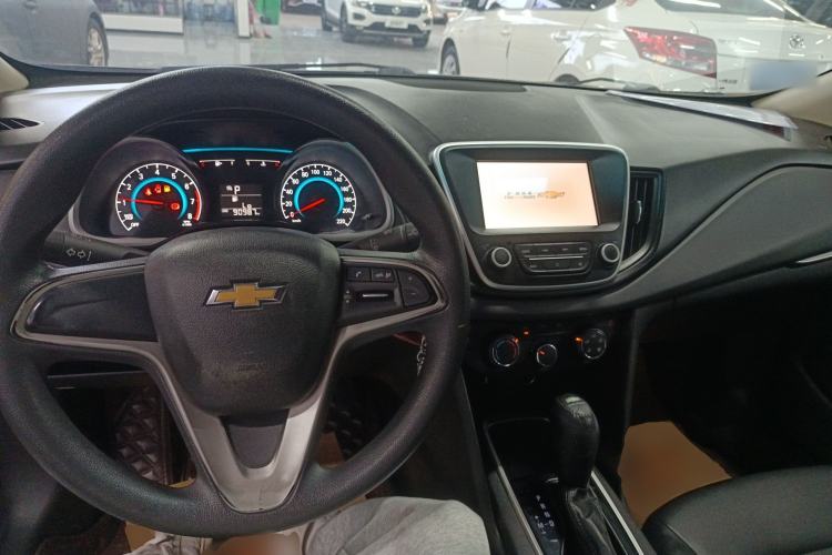 Used Chevrolet Cavalier 2016 1.5L Automatic Xinyue Edition Center Console