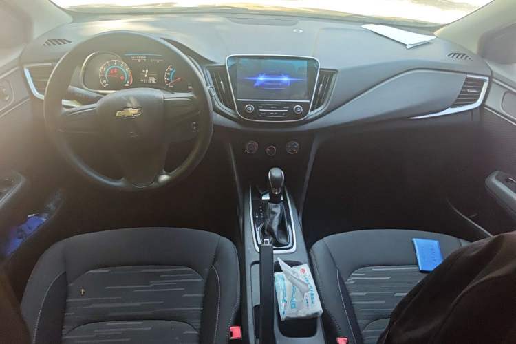 Used Chevrolet Cavalier 2016 1.5L Automatic Enjoyment Edition Center Console