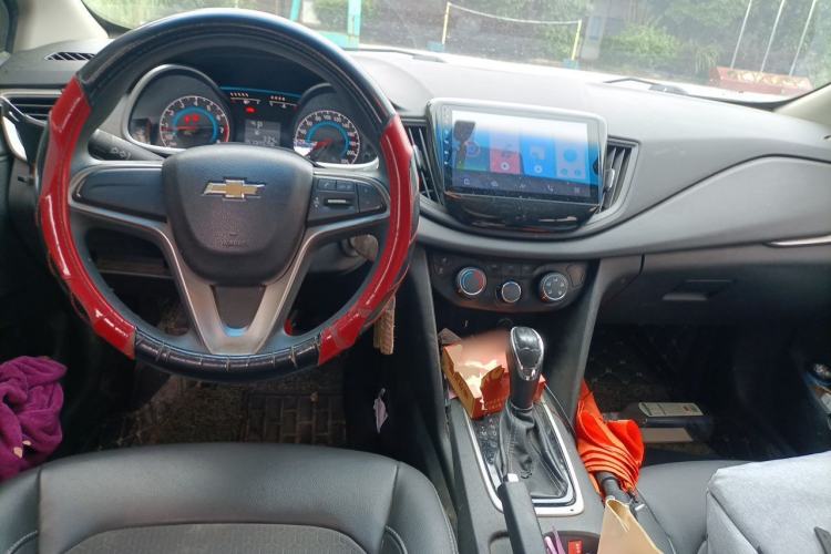 Used Chevrolet Cavalier 2016 1.5L Automatic Xinyue Edition Center Console