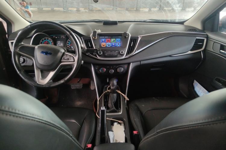 Used Chevrolet Cavalier 2016 1.5L Automatic Xinyue Edition Center Console