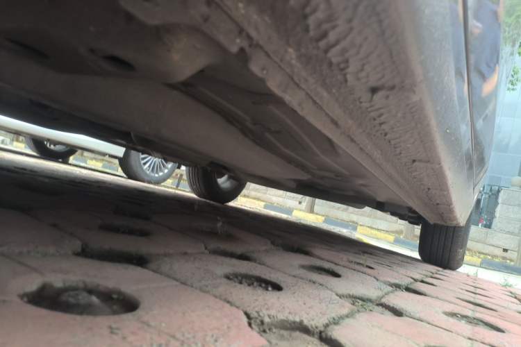 Used Chevrolet Cavalier 2016 1.5L Automatic Xinyue Edition Chassis Front Left