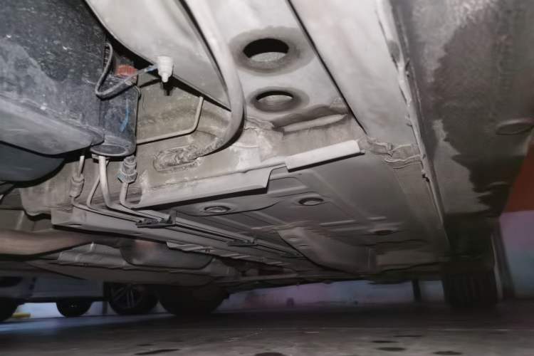 Used Chevrolet Cavalier 2016 1.5L Automatic Xinsong Edition Chassis Rear Right