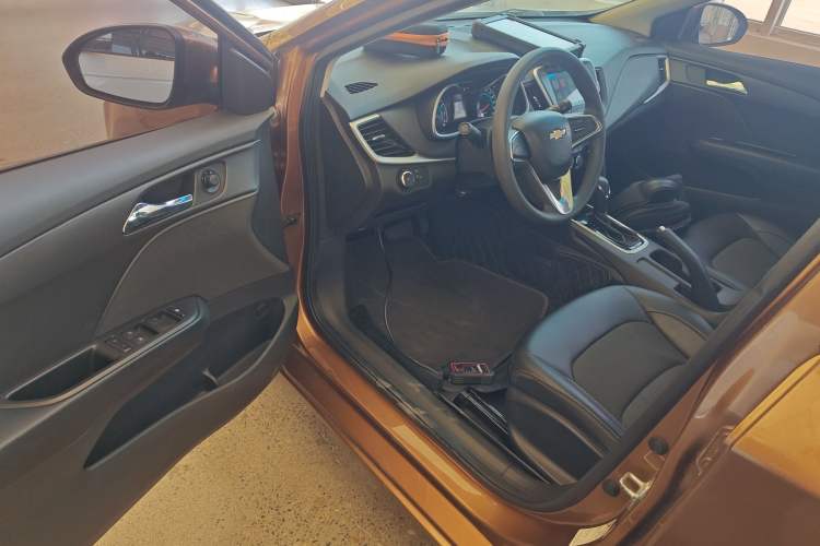 Used Chevrolet Cavalier 2016 1.5L Automatic Xinyue Edition Driver Seat