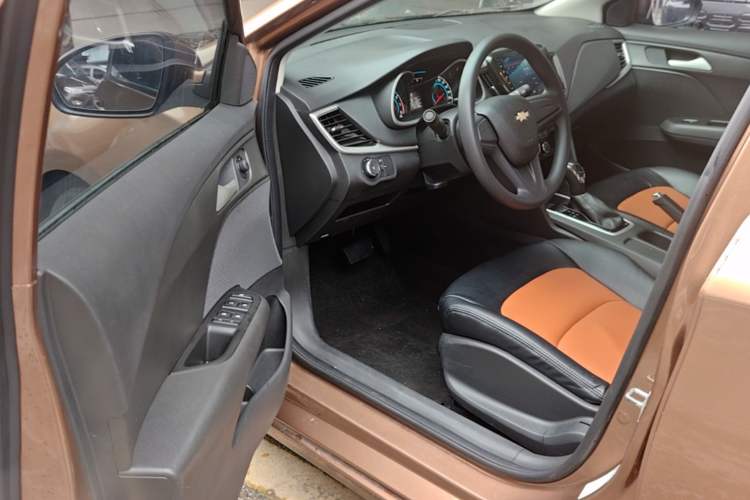 Used Chevrolet Cavalier 2016 1.5L Automatic Enjoyment Edition Driver Seat