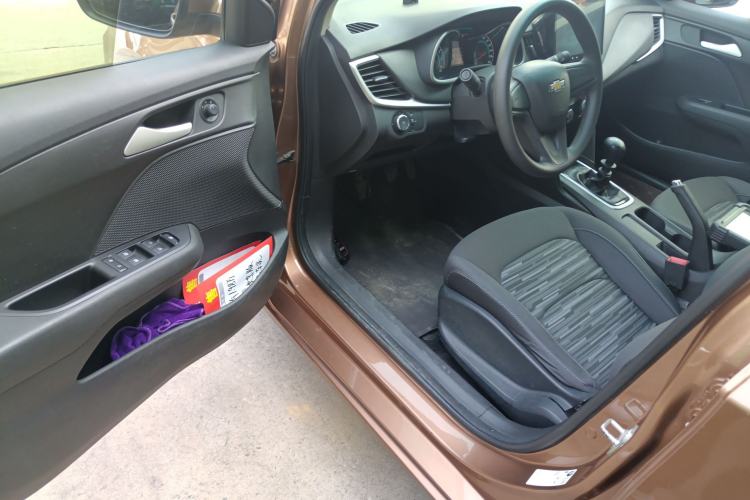 Used Chevrolet Cavalier 2016 1.5L Manual Enjoyment Edition Driver Seat