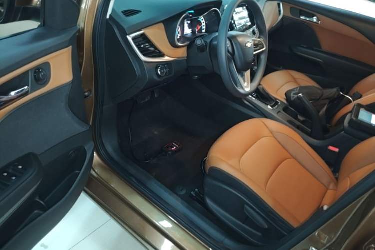 Used Chevrolet Cavalier 2016 1.5L Automatic Xinsong Edition Driver Seat