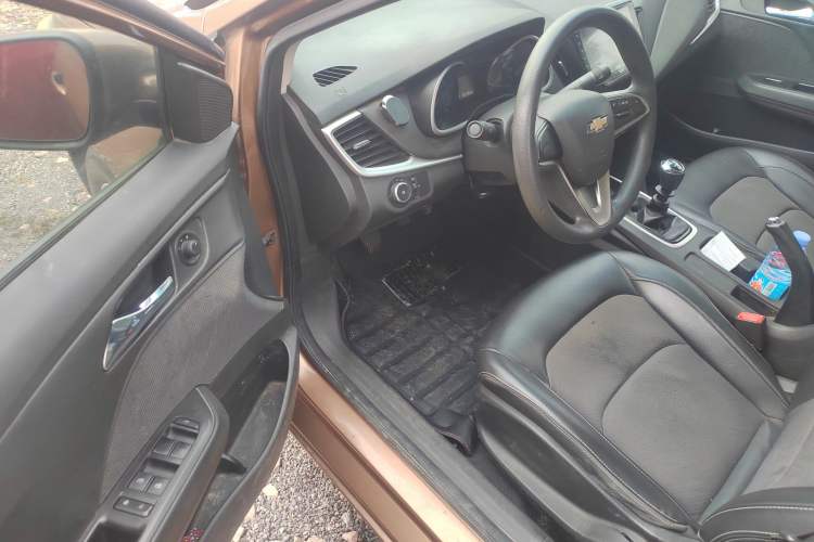 Used Chevrolet Cavalier 2016 1.5L Manual Xinyue Edition Driver Seat