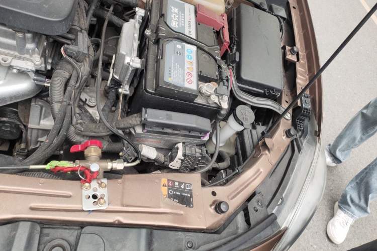 Used Chevrolet Cavalier 2016 1.5L Automatic Xinsong Edition Engine Bay Left