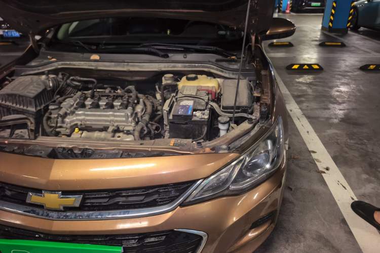 Used Chevrolet Cavalier 2016 1.5L Manual Xinyue Edition Engine Bay Left