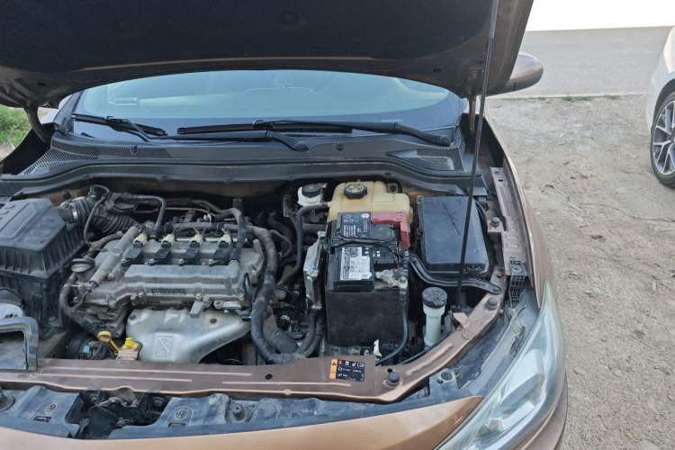 Used Chevrolet Cavalier 2016 1.5L Automatic Xinyue Edition Engine Bay Left