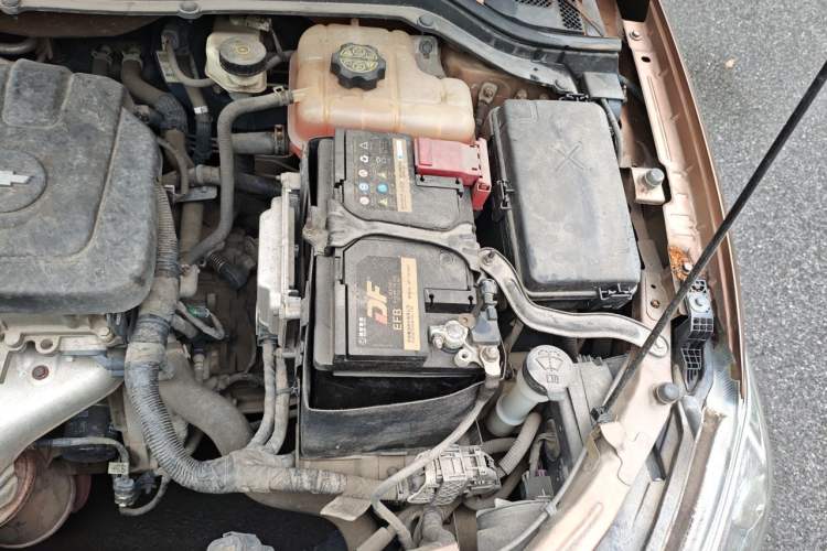 Used Chevrolet Cavalier 2016 1.5L Manual Enjoyment Edition Engine Bay Left