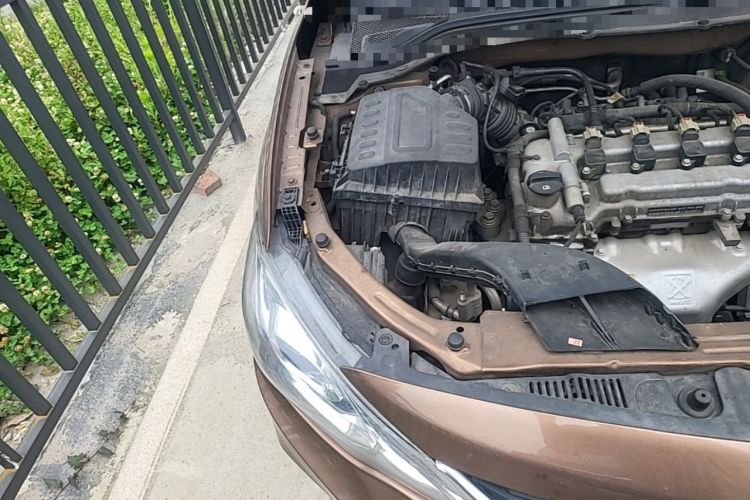 Used Chevrolet Cavalier 2016 1.5L Automatic Xinyue Edition Engine Bay Right