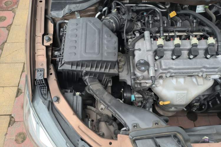 Used Chevrolet Cavalier 2016 1.5L Automatic Xinyue Edition Engine Bay Right