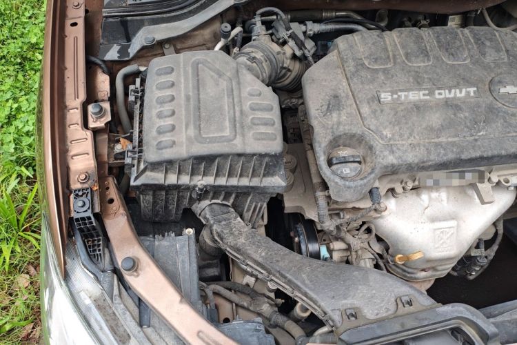 Used Chevrolet Cavalier 2016 1.5L Manual Enjoyment Edition Engine Bay Right