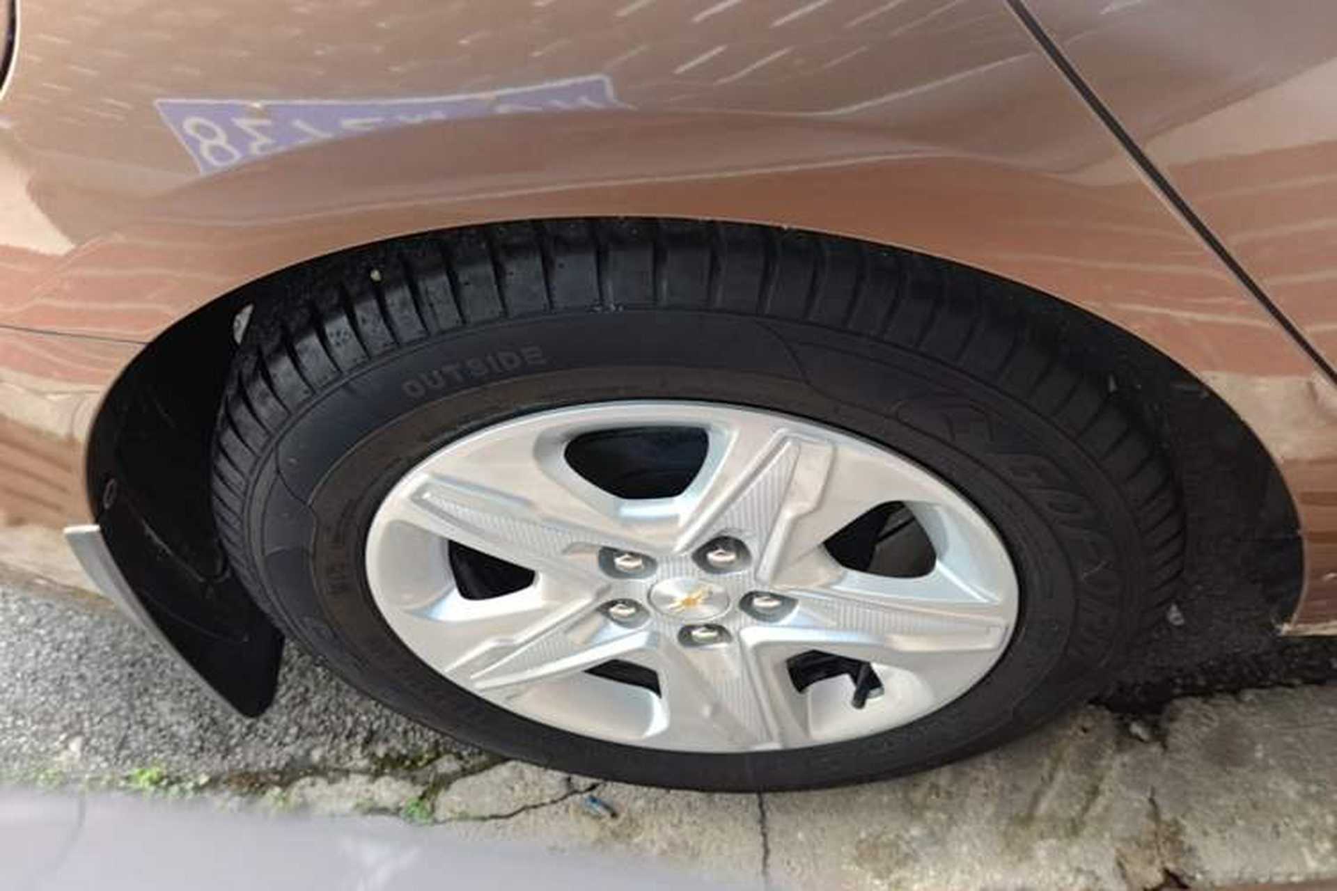 Used Chevrolet Cavalier 2016 1.5L Automatic Enjoyment Edition Exterior 5